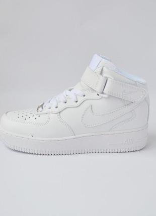 Кросівки жіночі зимові nike air force 1 mid white 37 41