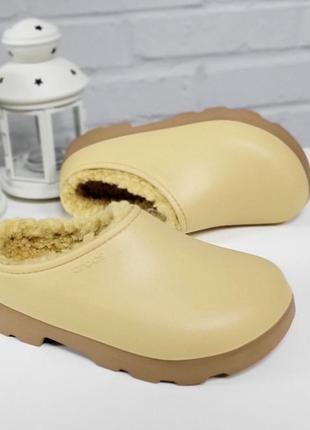 Новинка, утеплені crocs dylan clog