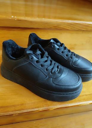 Кроссовки женские утепленные,зима