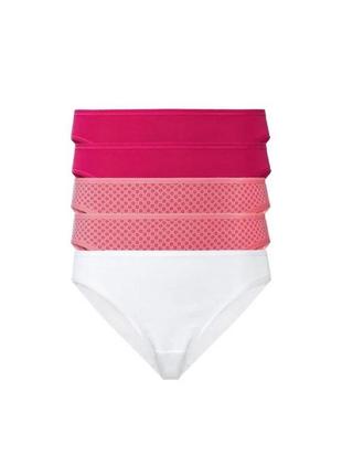 Набір жіночих трусиків