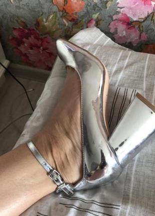 Туфли серебристые туфлі сріблясті
