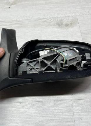Корпус зеркала ліве (електричне) opel zafira b 2005-2012 13131969