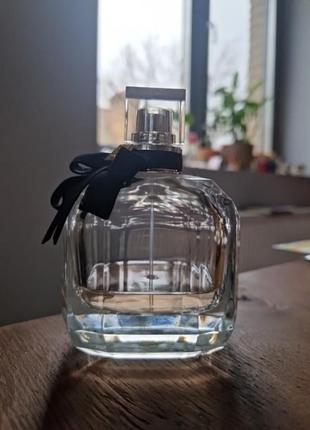 Yves saint laurent min paris