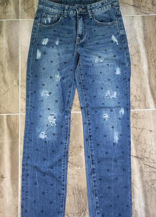 Джинсы женские