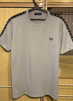 Футболка с лампасами fred perry contrast tape ringer t-shirt.оригинал.