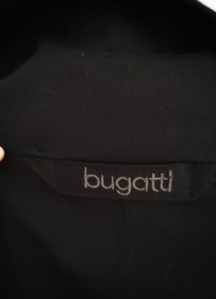 Стильный плащ bugatti 6