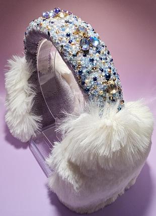 Хутряні навушники, розшиті стразами та намистинами золотисто-синій, розмір універсальний