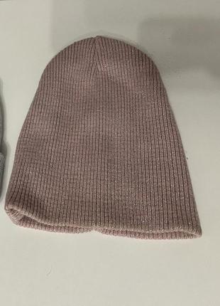 Шапка нежно розовая