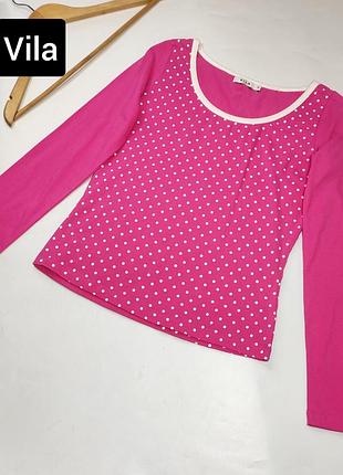 Лонгслив женского розового цвета в белый горох от бренда vila m