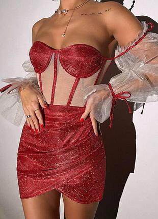 Сверкающий комплект корсет и юбка