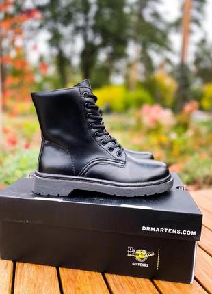 Черевики martens 1460 доктор мартінс білі mono black \ чорні високі жіночі черевики доктор мартінс