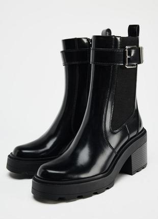 Черевики із пряжкою zara