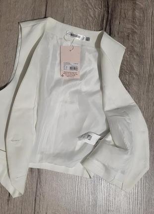 Жилет на пуговицах missguided/белый классический жилет/жилетка3 фото