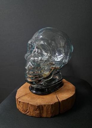 Handmade светильник "череп на колоде"