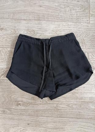 Классные шорты