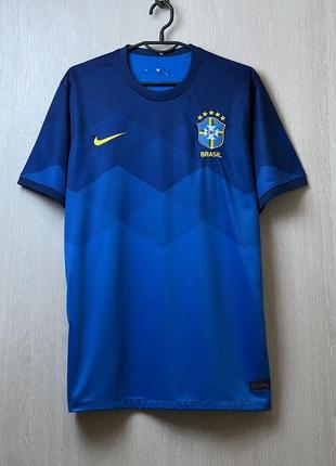 Футбольная футболка nike brasil