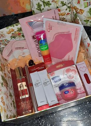 Хіт продажів! рожевий боксик косметики🌸 12в 1🌸
