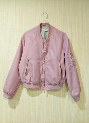 Рожева курточка бомбер