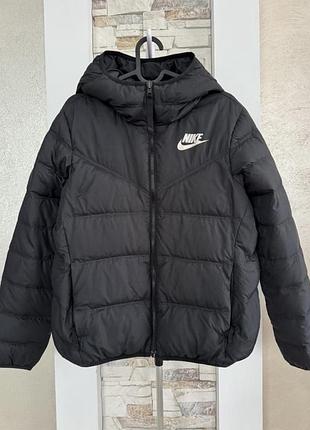 Женский пуховик nike