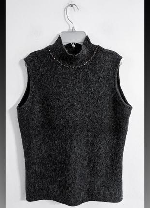Жилетка шерстяная с ангорой