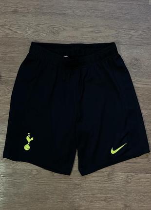 Спортивная коллекционные футбольные шорты nike fc tottenham dri-fit running оригинал в идеальном состоянии без нюансов насыщенного черного цвета