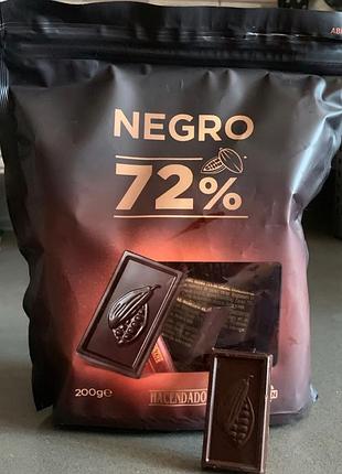 Шоколад hacendado extra fine dark chocolate chocolates 72% cocoa portions hacendado, 200 гр.