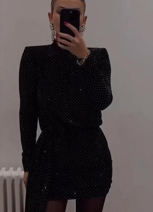 Шикарное вечернее платье