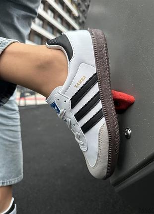 Натуральные кожаные и замшевые женские кроссовки adidas samba white&amp;black