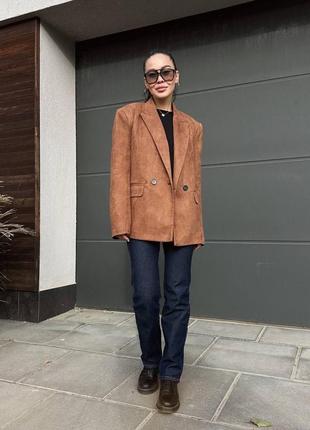 Є відео жакет замшевий кемал бургунді бордо чорний графіт зелений