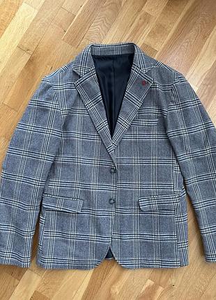 Піджак італійський з вовни