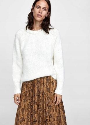 Теплый шерстяной оверсайз свитер zara