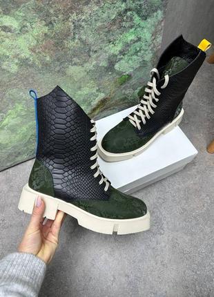 Черевики жіночі