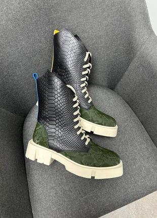 Черевики жіночі