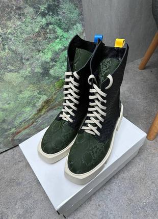 Черевики жіночі