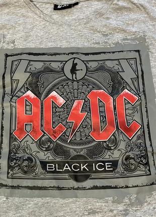 Стильна футболка офіційний мерч tvmania acdc black ice rock оригінал в ідеальному стані без нюансів рок реп музика3 фото