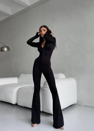 Женский комбинезон