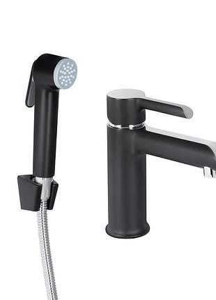 Змішувач для раковини qtap grand (з гігієнічним душем) qtgra272crb45672 chrome/black