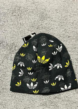 Шапка adidas