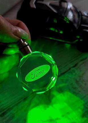 Брелок для автомобіля ford кришталевий брелок з підсвіткою для форда прозорий брелок із підсвіткою для форда