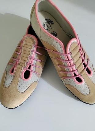 Легкі спортивні туфлі мокасини кросівки натуральна замша