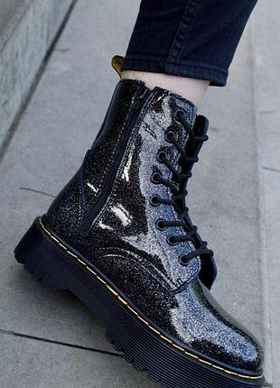 Женские ботинки dr.martens