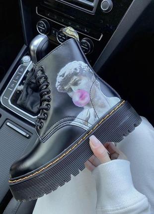 Женские ботинки dr.martens