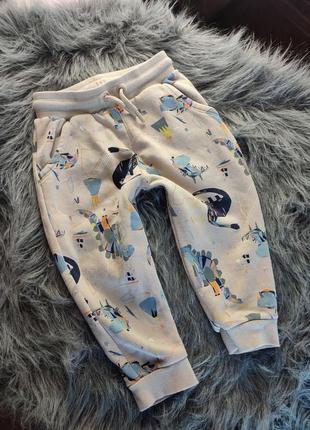 Спортивні штанці