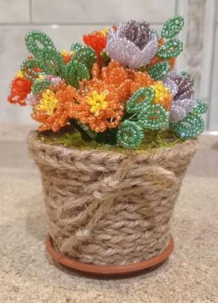 Цветы из бисера. букет цветов. подарок.