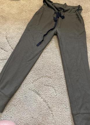 Штаны шерсть трикотаж италия