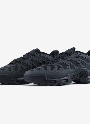 Nike air max tn plus drift triple black