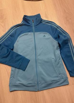 Кофта спортивная adidas.