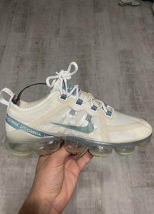 Womens nike air vapormax 2019 trainers ar6632 103