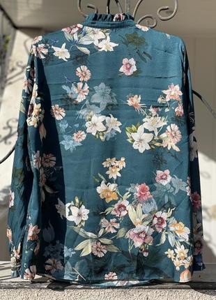 Брендова блуза з квітами  gerry weber  б/у розмір l8 фото