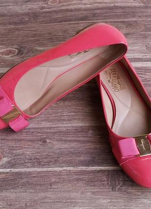 Балетки salvatore ferragamo. размер 37,5.